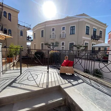 Zara Palace Апартаменты Скафати